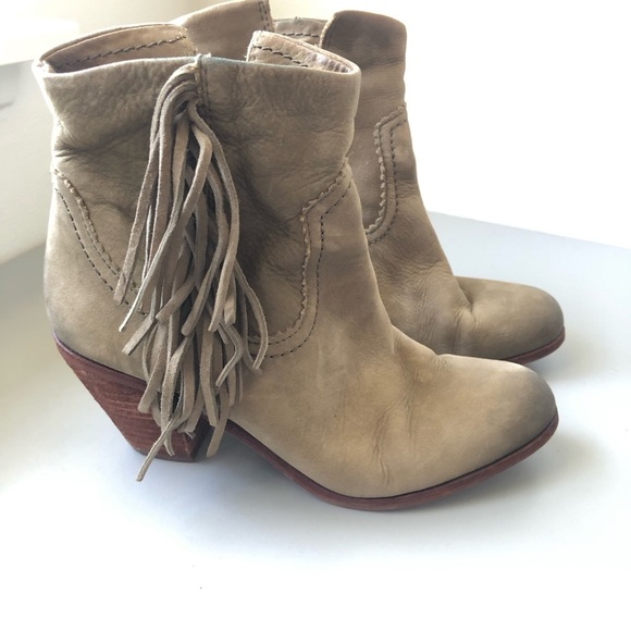 Sam Edelman Suede Tassel Boots 8 - Picture 1 of 9
